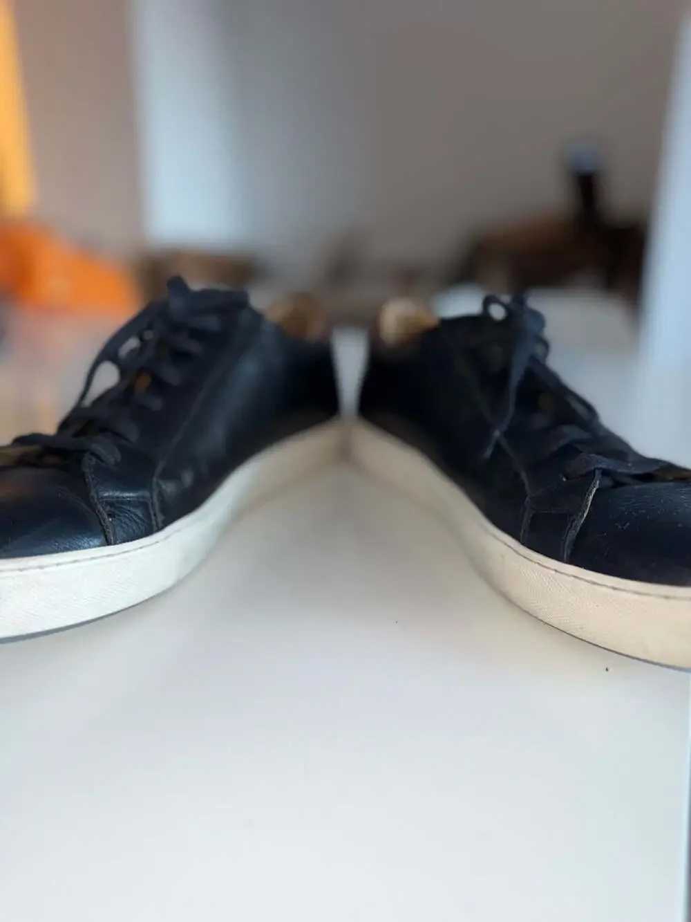 To Boot New York Devin Leather Sneakers Size 11